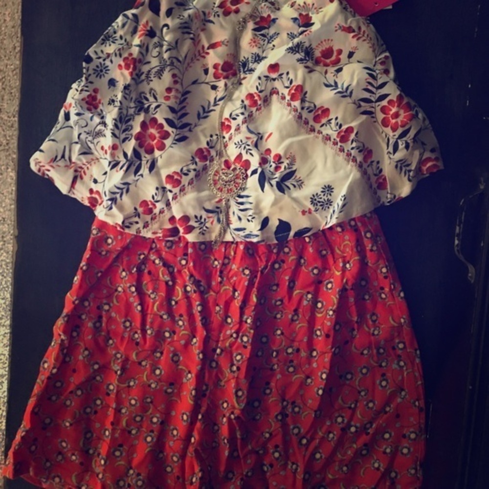 NWT Amy BYER Floral Romper Girls Medium